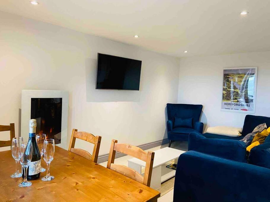 The Cider House Holiday Cottage Welsh Newton Common Exterior foto